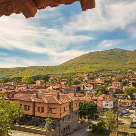 Alpesi faház αρχοντικο στο χωριο, παλαιοσ αγιοσ αθανασιοσ